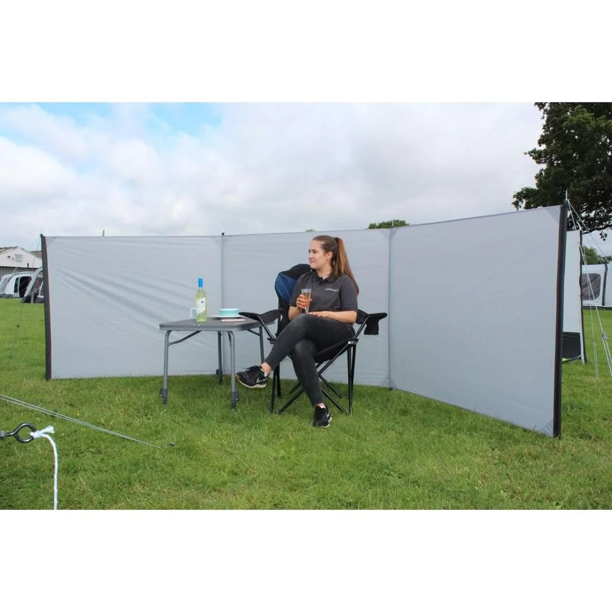 Outdoor Revolution Breeze-Lite 3 Panel Windbreak (120 x 450) - Image 4