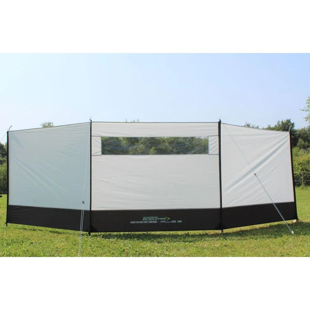 Outdoor Revolution Breeze Plus 3 Panel Windbreak (140cm x 500cm) - Image 4