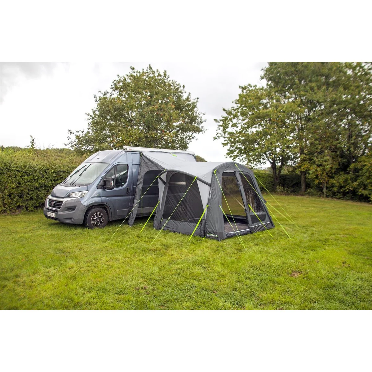 Outdoor Revolution Movelite T2M Air Driveaway Campervan Awning Mid (220-255) Including Footprint - Image 2