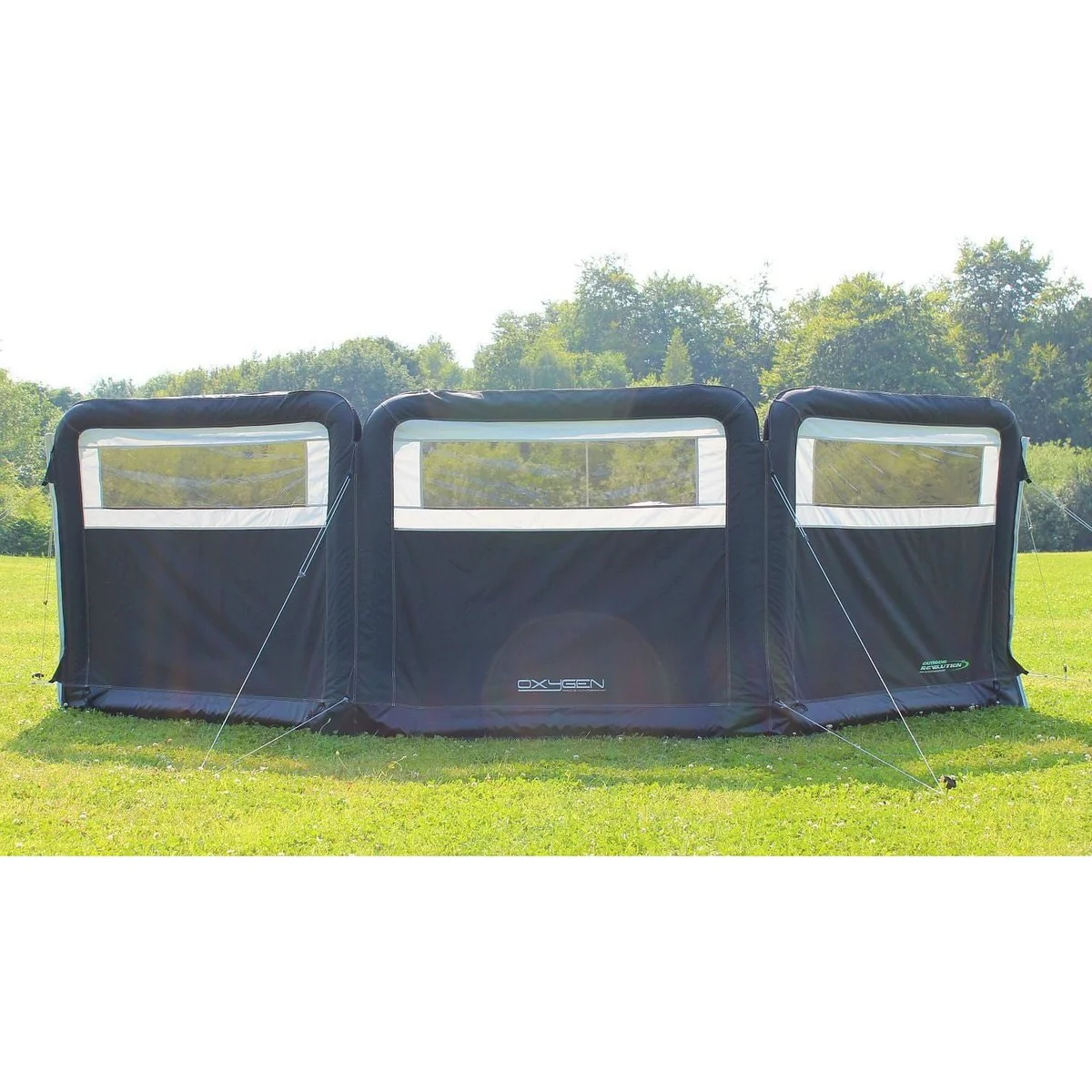 Outdoor Revolution Oxygen Pro 3 Inflatable Modular Windbreak - 500cm x 140cm - Image 3