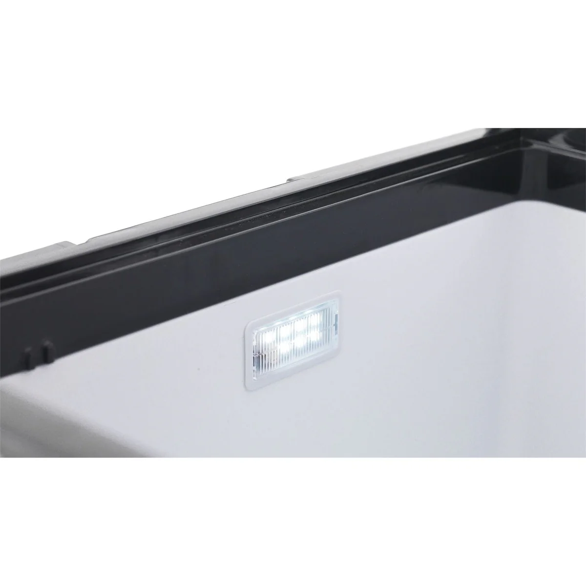 Outwell Arctic Chill 40 Coolbox Black & Grey - Image 4