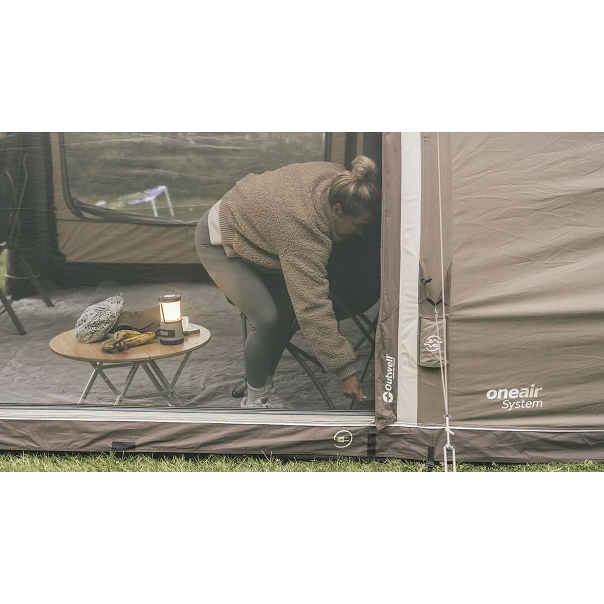 Outwell Boston 5 Air TC 5 Berth Three Room Tunnel Tent - Image 15