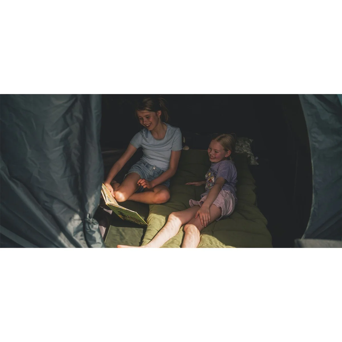 Outwell Denver 5 5 Berth Three Room Tunnel Tent - Image 5