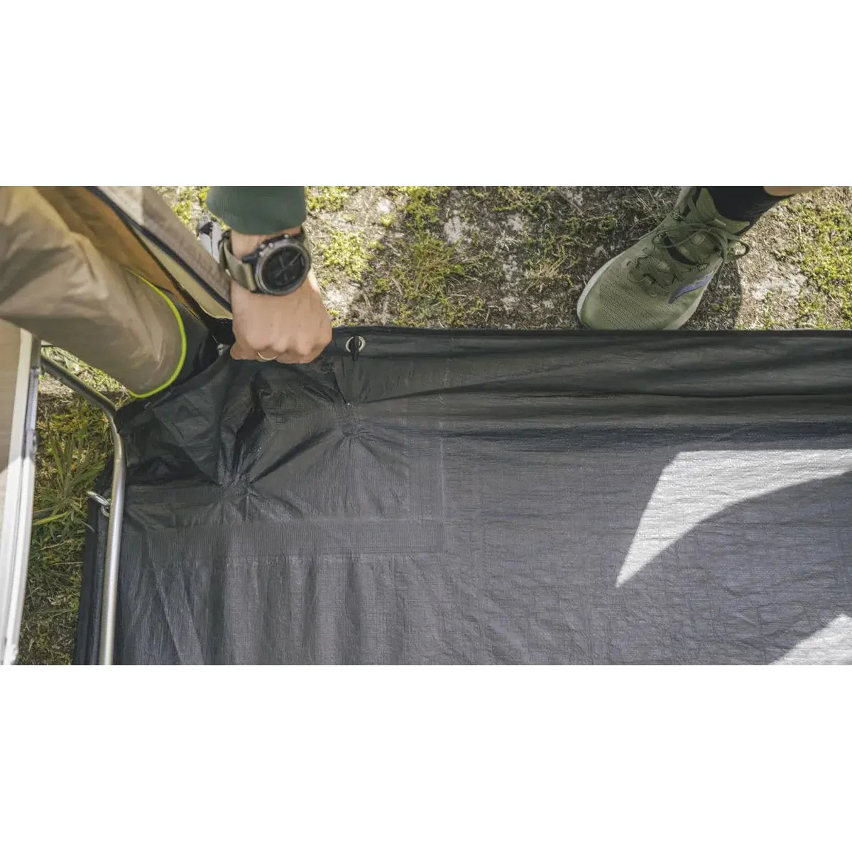 Outwell Desert Van Driveaway Awning Campervan 175-205cm Low - Image 10