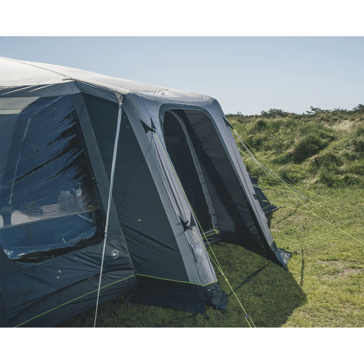 Outwell Montana 6 Air 6 Berth Four Room Tunnel Tent - Image 14