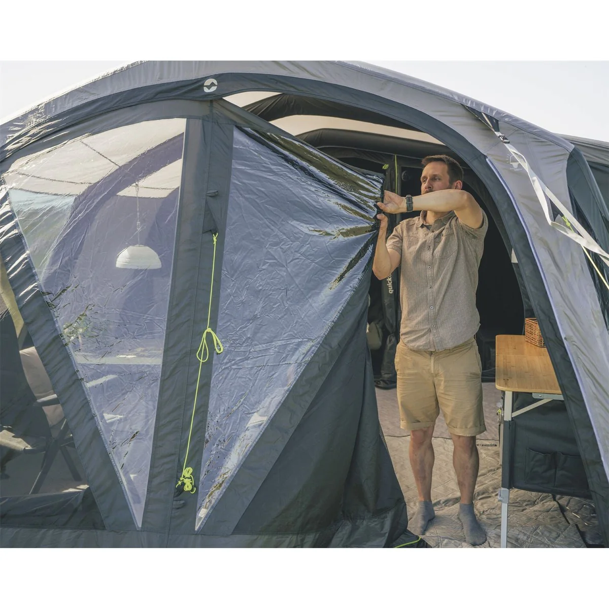 Outwell Montana 6 Air 6 Berth Four Room Tunnel Tent - Image 5