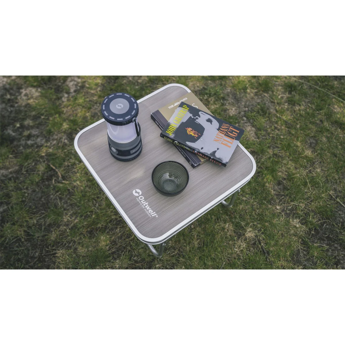 Outwell Nain Low Camping Table Lightweight 40x40x29 - Image 2
