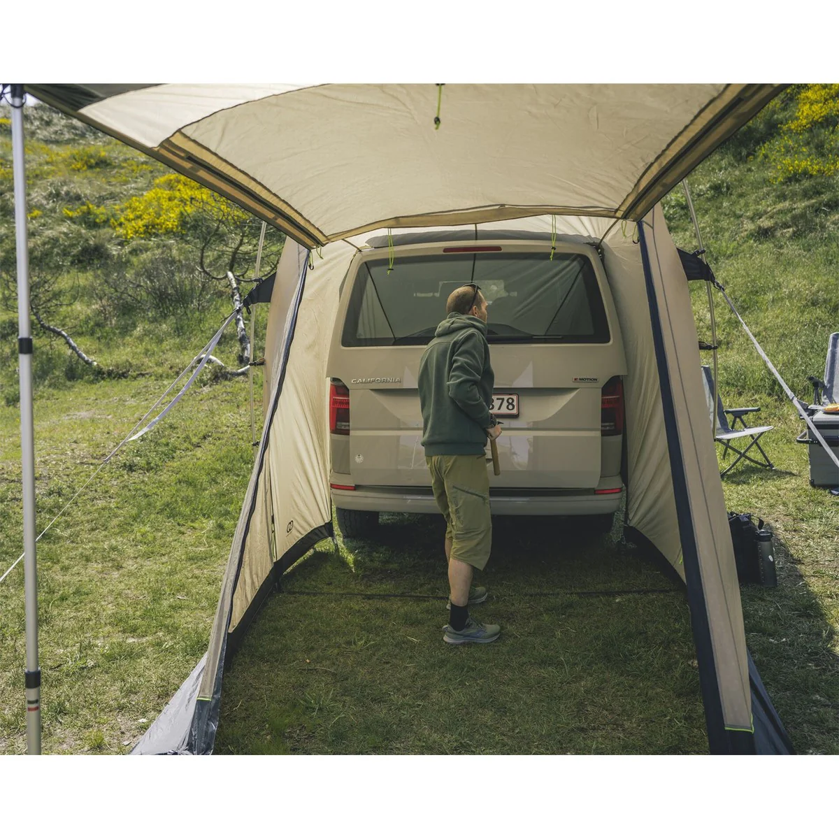 Outwell Sand Van Campervan Tailgate Rear Awning 175-205cm for VW Mercedes - Image 7