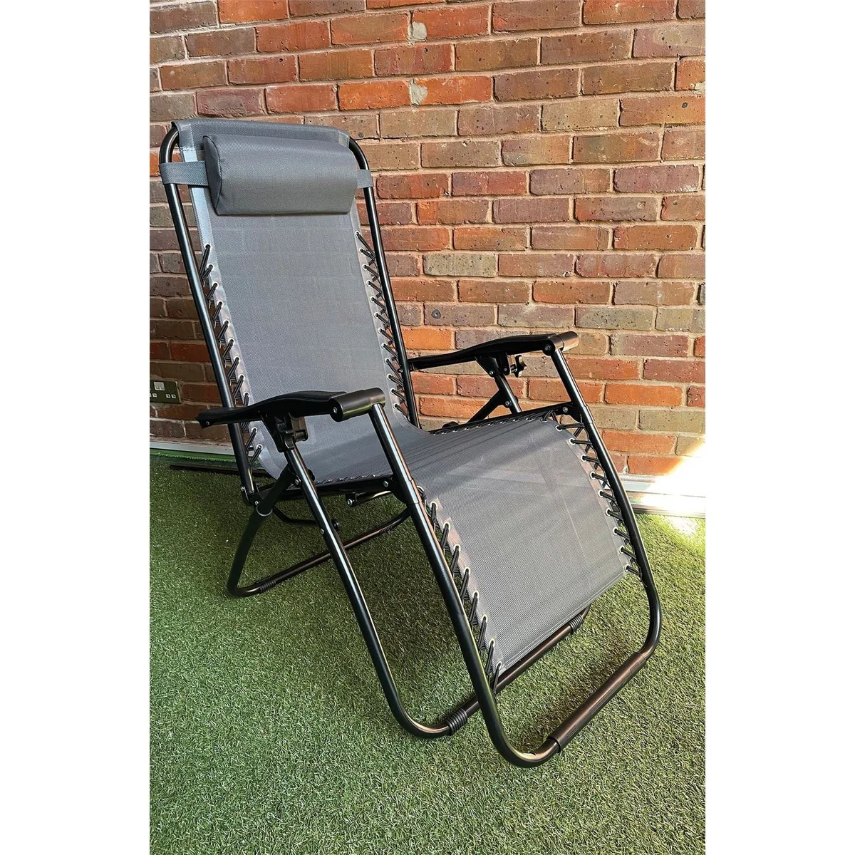 Quest Hygrove Relaxer Camping Chair F2027 - Image 2