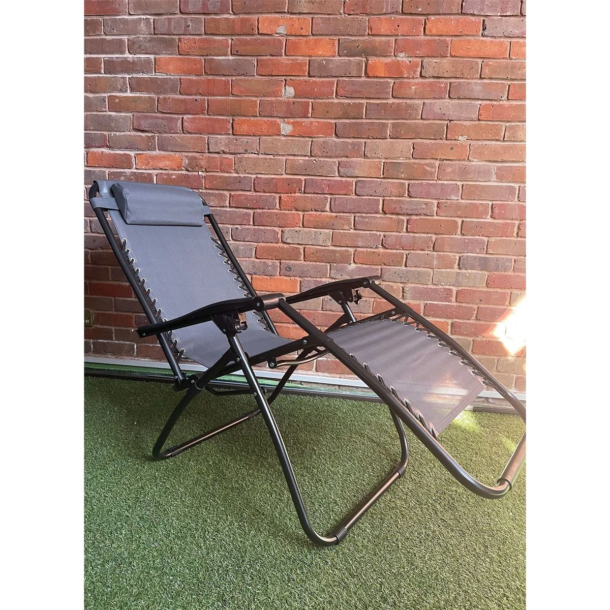 Quest Hygrove Relaxer Camping Chair F2027 - Image 4