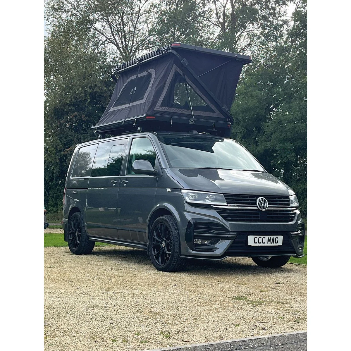 Quest Rock Cruiser 140 Hard Shell  Roof Top Tent - Image 13