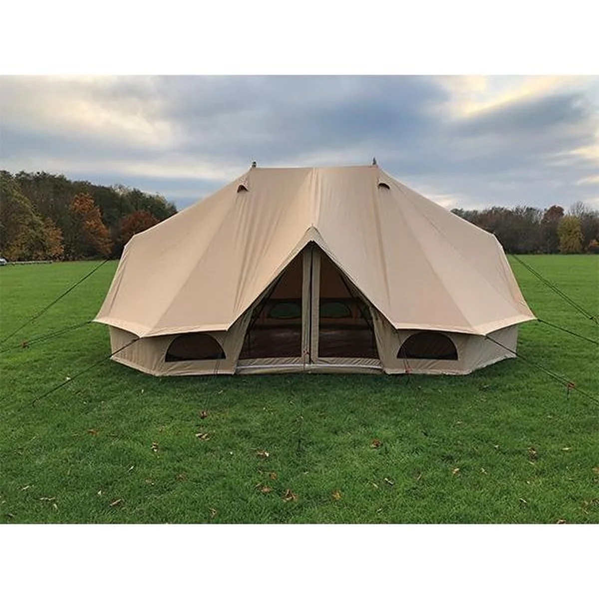 Quest Signature Emperor Glamping Bell Tent 12 Berth - Image 9