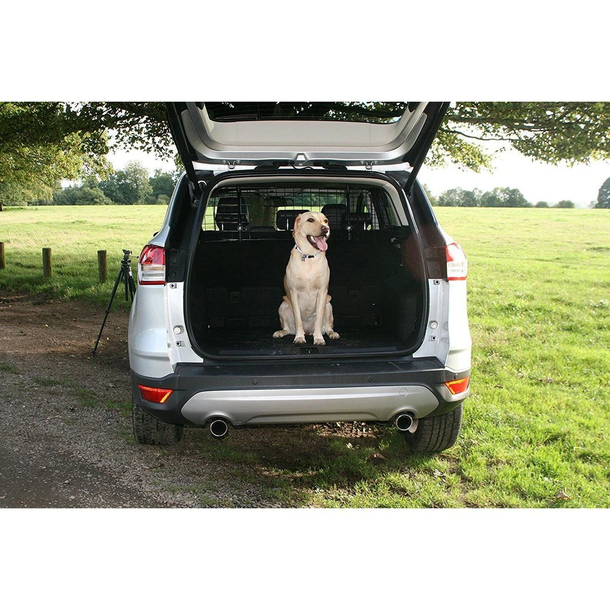 Sakura Universal Dog Guard Adjustable Safety Travel Dog Pet Headrest Car Mesh Barrier - Image 3