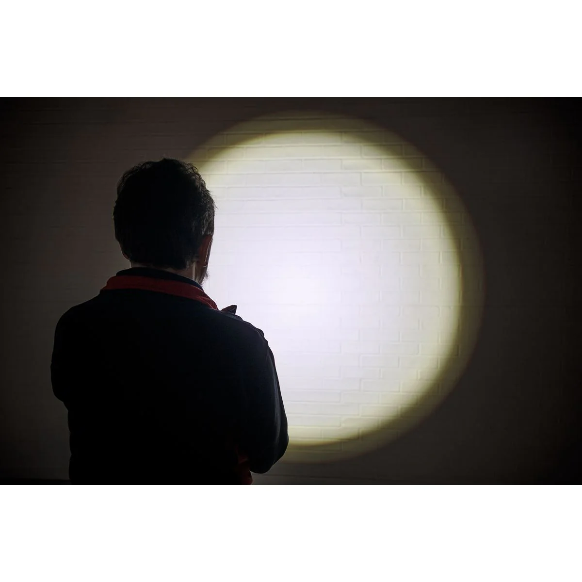 Sealey 10W Cree LED Rechargable USB Aluminium Torch Light Adjustable Focus - Image 10