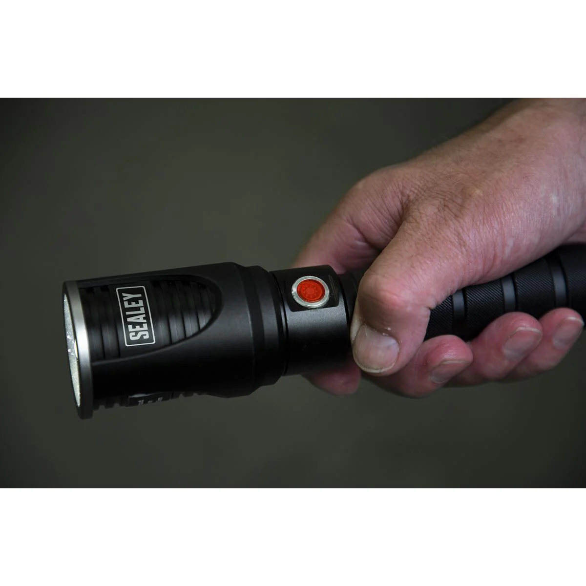 Sealey Aluminium Torch 5W SMD LED Adjustable Focus Rechargeable with USB Port - Image 3