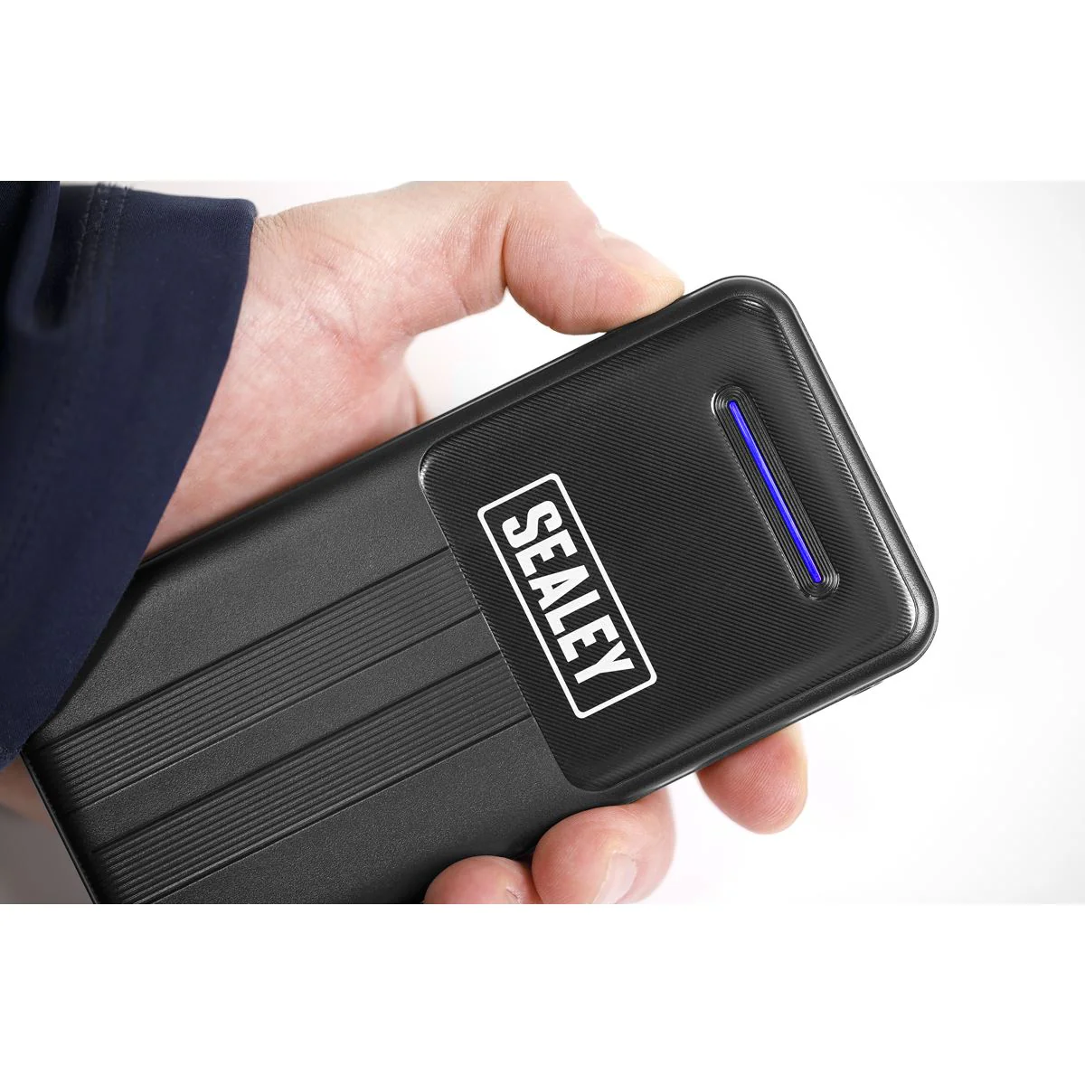 Sealey Portable Power Bank 10W 20000mAh SPB102 - Image 6