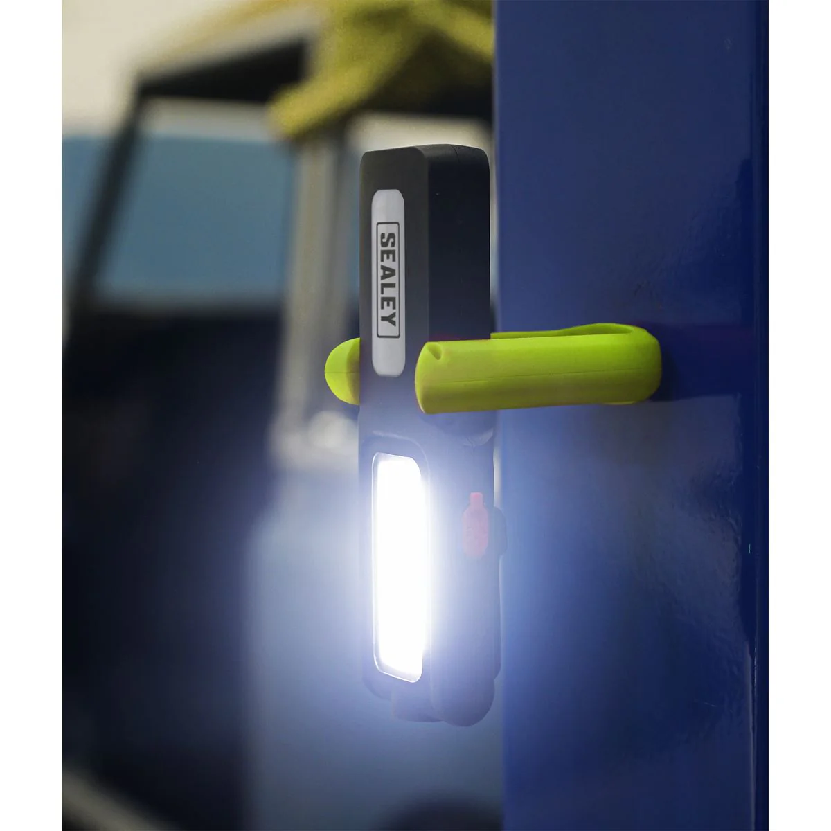 Sealey Rechargeable Inspection Lamp Green 5W COB+3W LED+Power Bank LED318G - Image 10