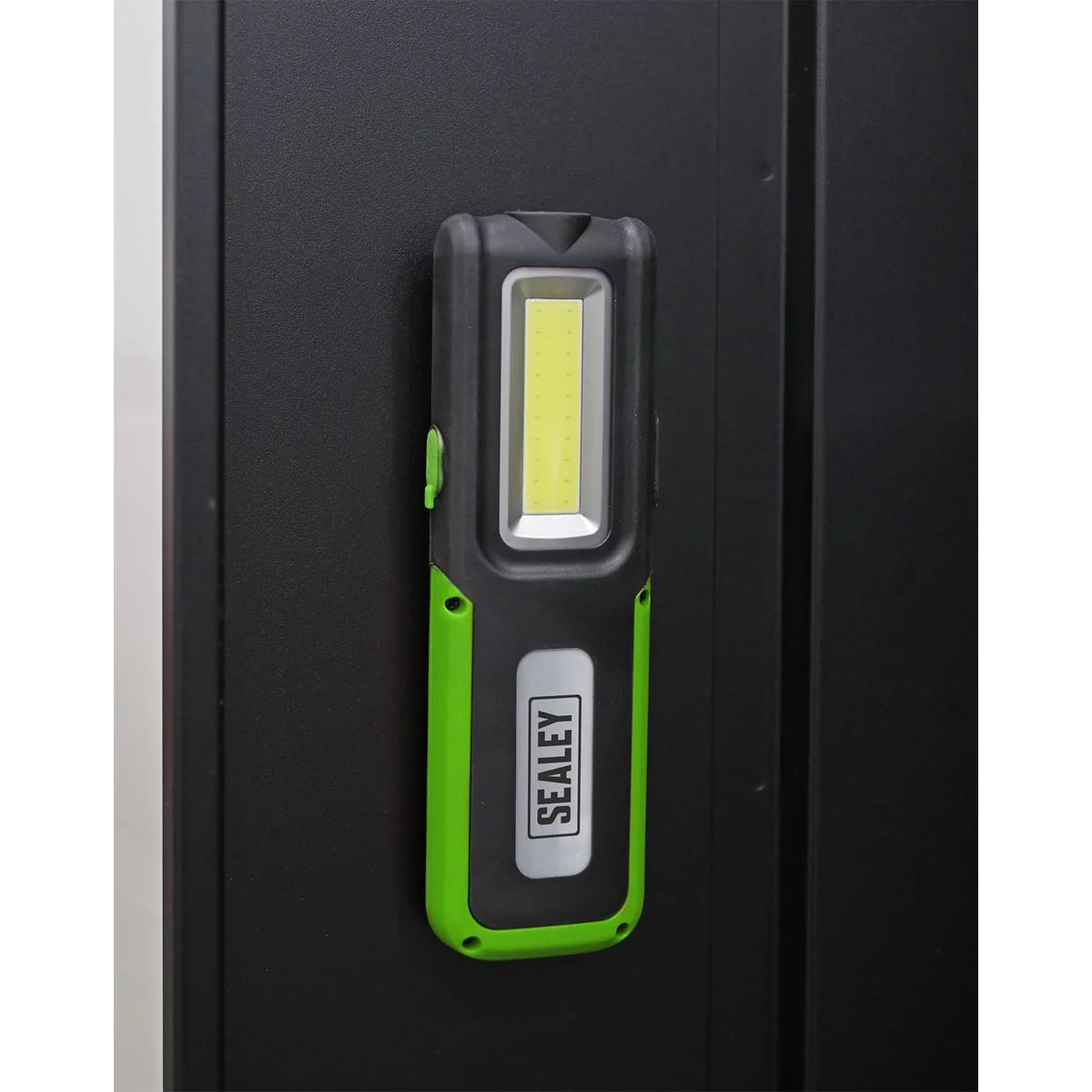 Sealey Rechargeable Inspection Lamp Green 5W COB+3W LED+Power Bank LED318G - Image 9