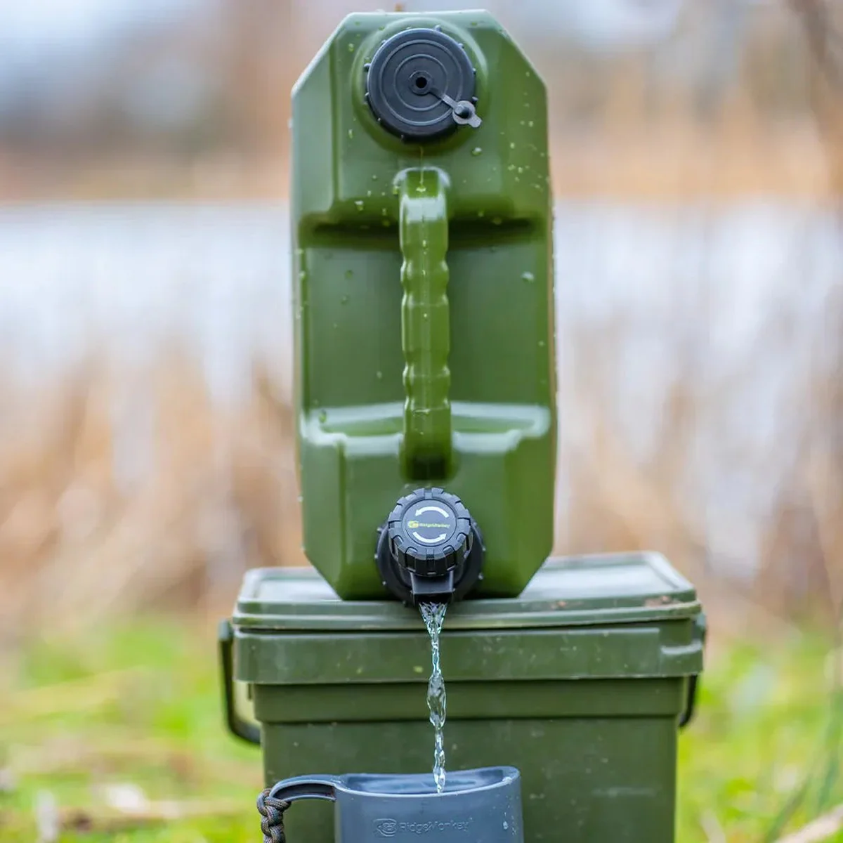 RidgeMonkey SpeedFlo Heavy Duty Water Carrier 15 Litre - Image 3