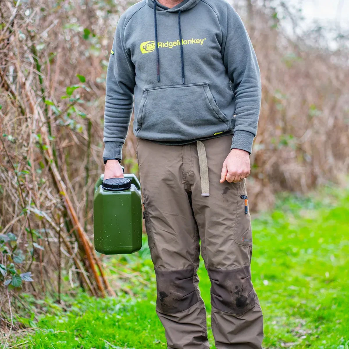 RidgeMonkey SpeedFlo Heavy Duty Water Carrier 15 Litre - Image 7