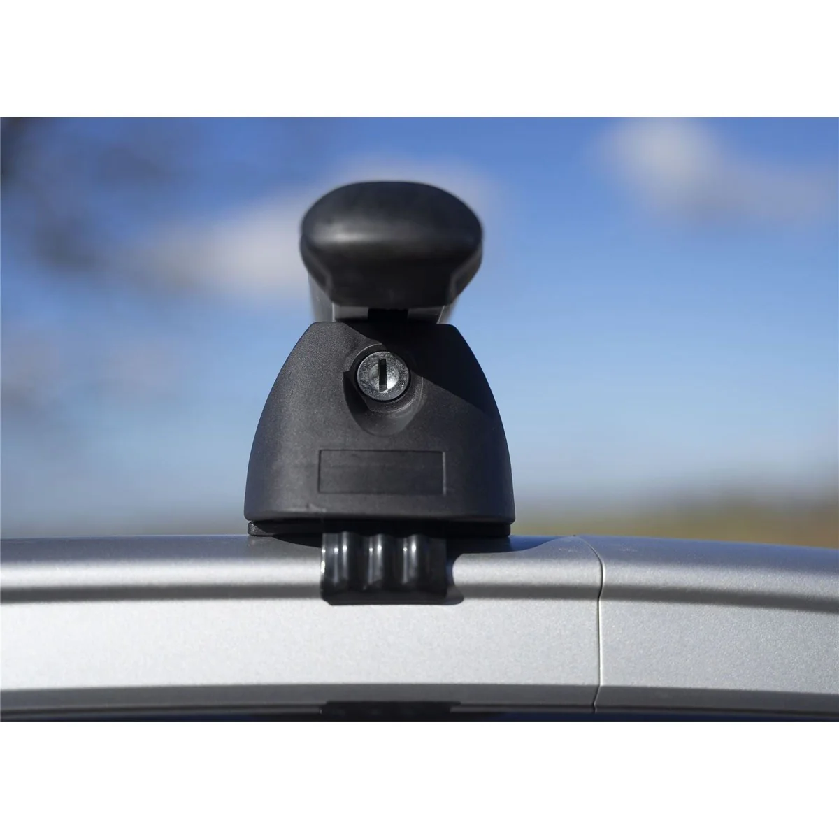 Summit Car Roof Bars for Profile Flush Rails - Image 6