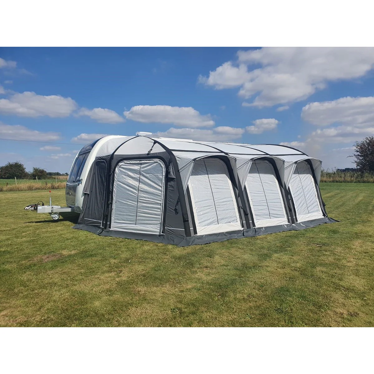 Sunncamp Icon Air Inflatable Caravan Awning Size 13-18 - Image 4