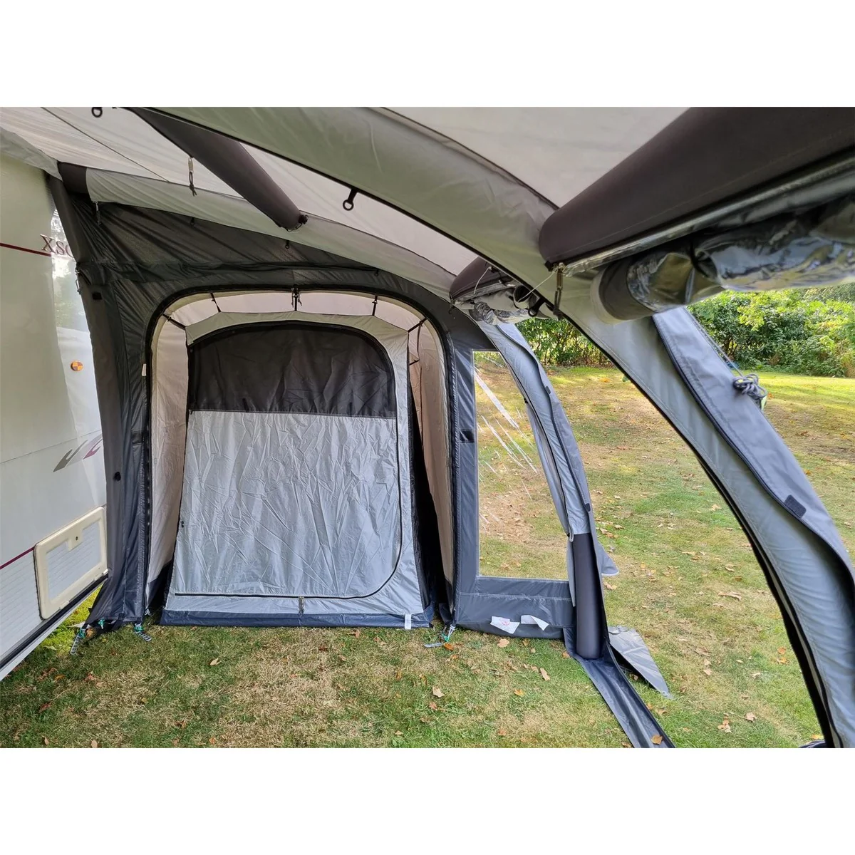 Sunncamp Ultima Pro 390 Caravan Air Awning Dual Beading & Height System - Image 12