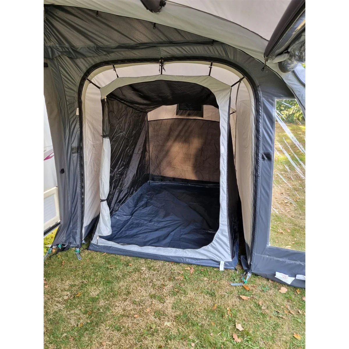 Sunncamp Ultima Pro 390 Caravan Air Awning Dual Beading & Height System - Image 13
