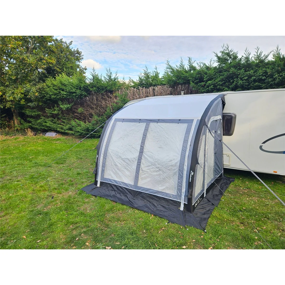 Sunncamp Ultima Versara Air 260 Deluxe Caravan Awning - Image 3