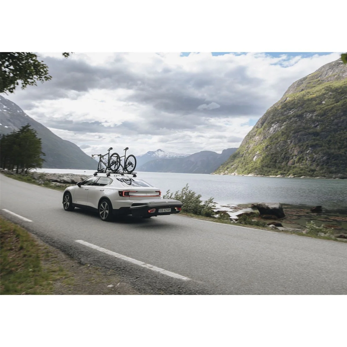 Thule Arcos Box 300l medium hard-shell towbar cargo carrier box - Image 4