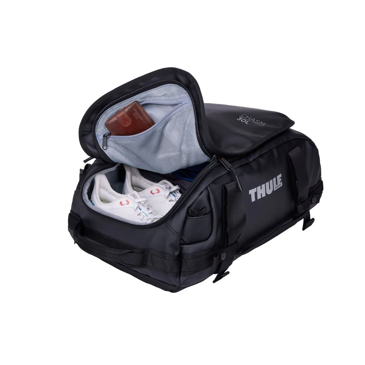 Thule Chasm 30L duffel bag black - Image 8