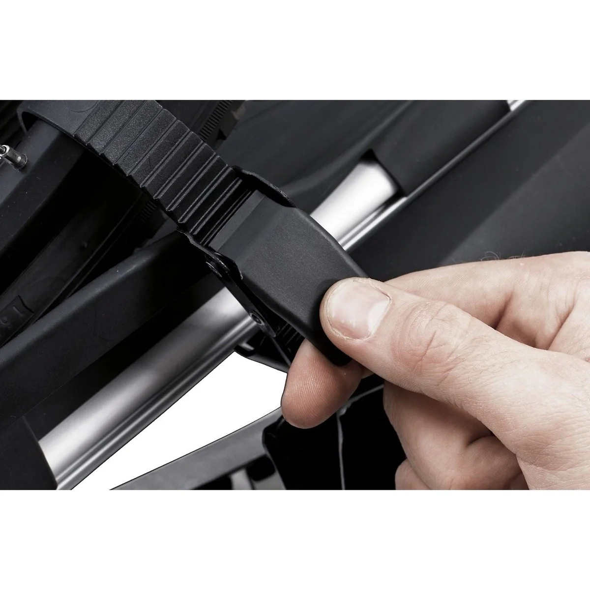 Thule Excellent Standard motorhome and caravan bike rack black - Image 5
