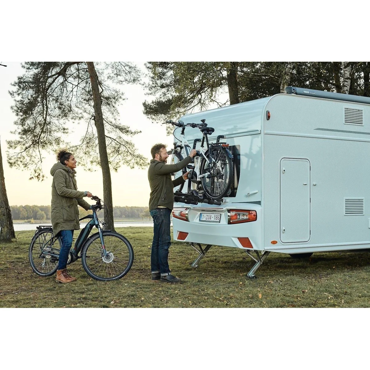 Thule Excellent Standard motorhome and caravan bike rack black - Image 7