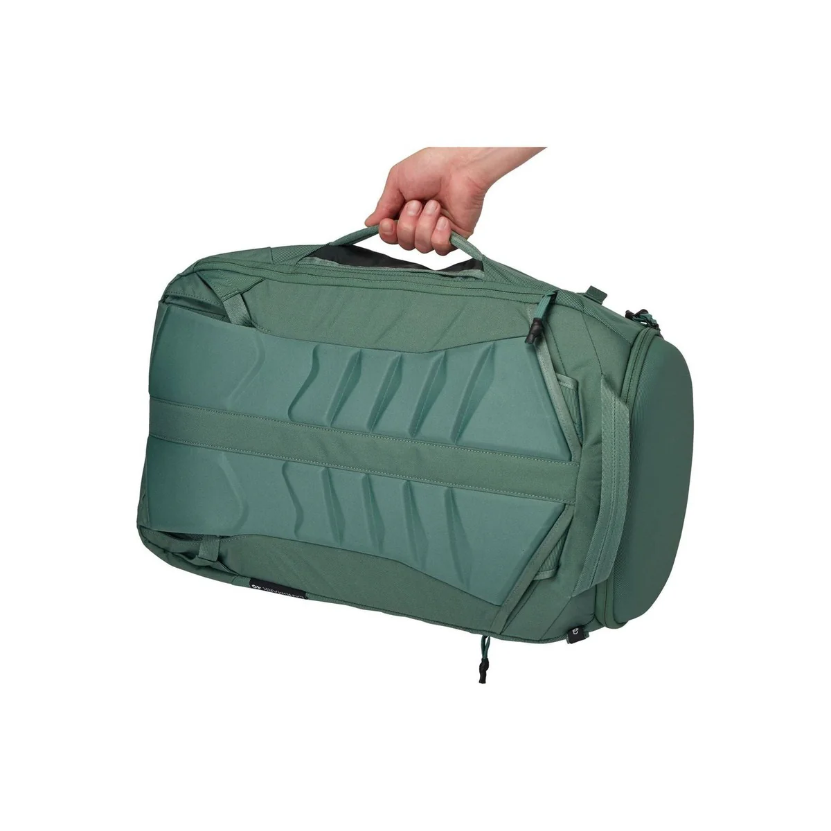 Thule Landmark 40L travel pack hazy green