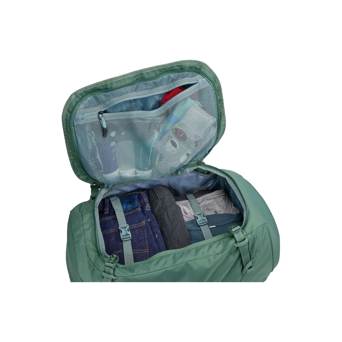 Thule Landmark 40L travel pack hazy green - Image 7