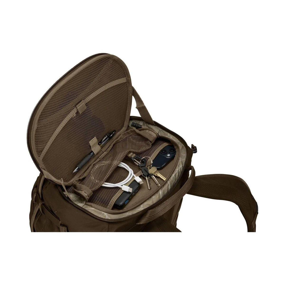 Thule Landmark 60L travel pack deep khaki - Image 11