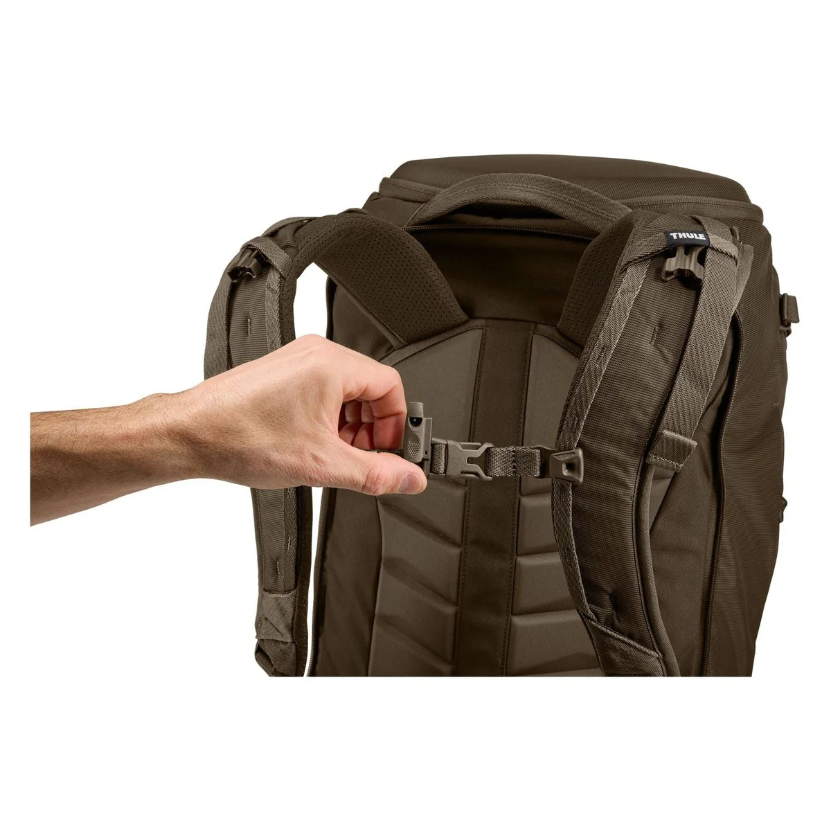 Thule Landmark 70L travel pack deep khaki - Image 8