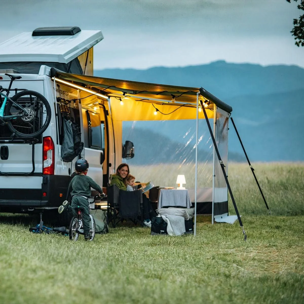 Thule Omnistor 5200 awning 5.02x2.50m Anthracite Black frame, mystic gray fabric - Image 3