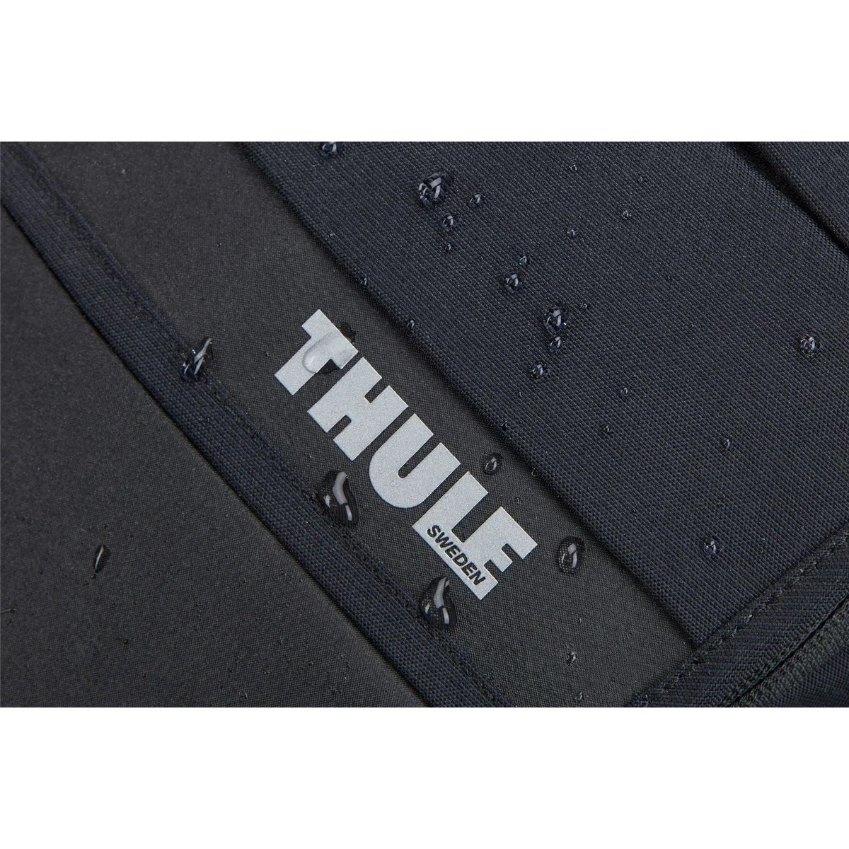 Thule Paramount Commuter Backpack 18L Black Cycling Backpack - Image 3