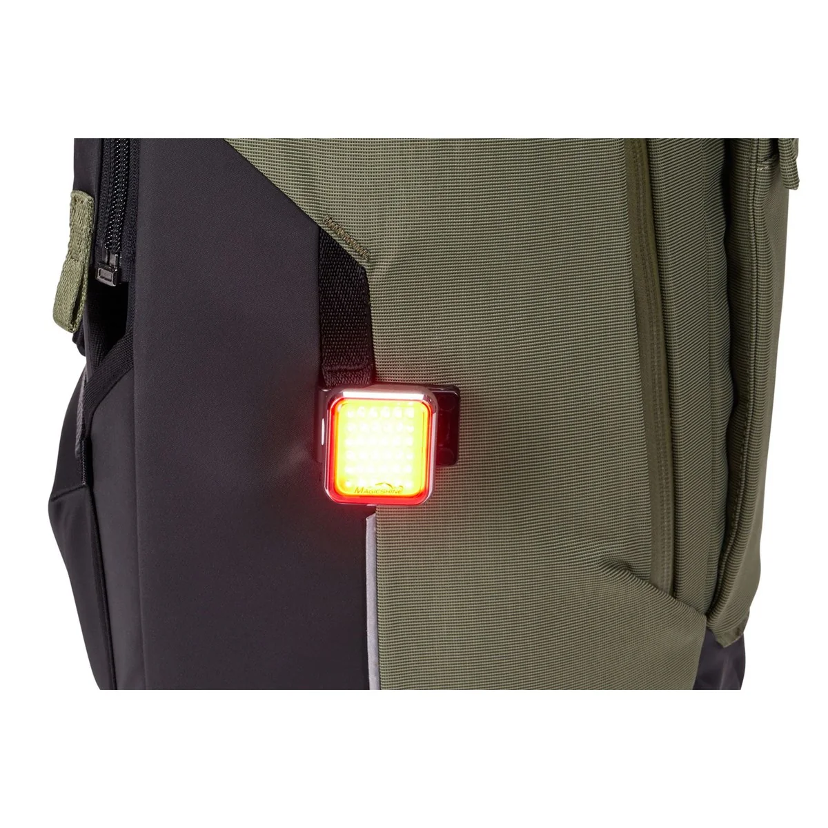 Thule Paramount hybrid bike pannier and backpack 26L green - Image 5