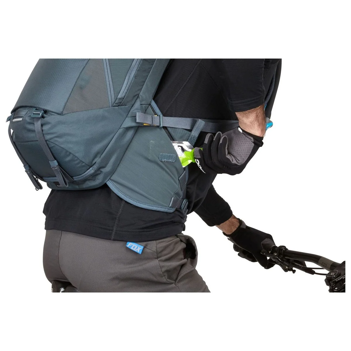 Thule Rail Rucksack 18L Dark Slate Grey Hydration Pack - Image 11