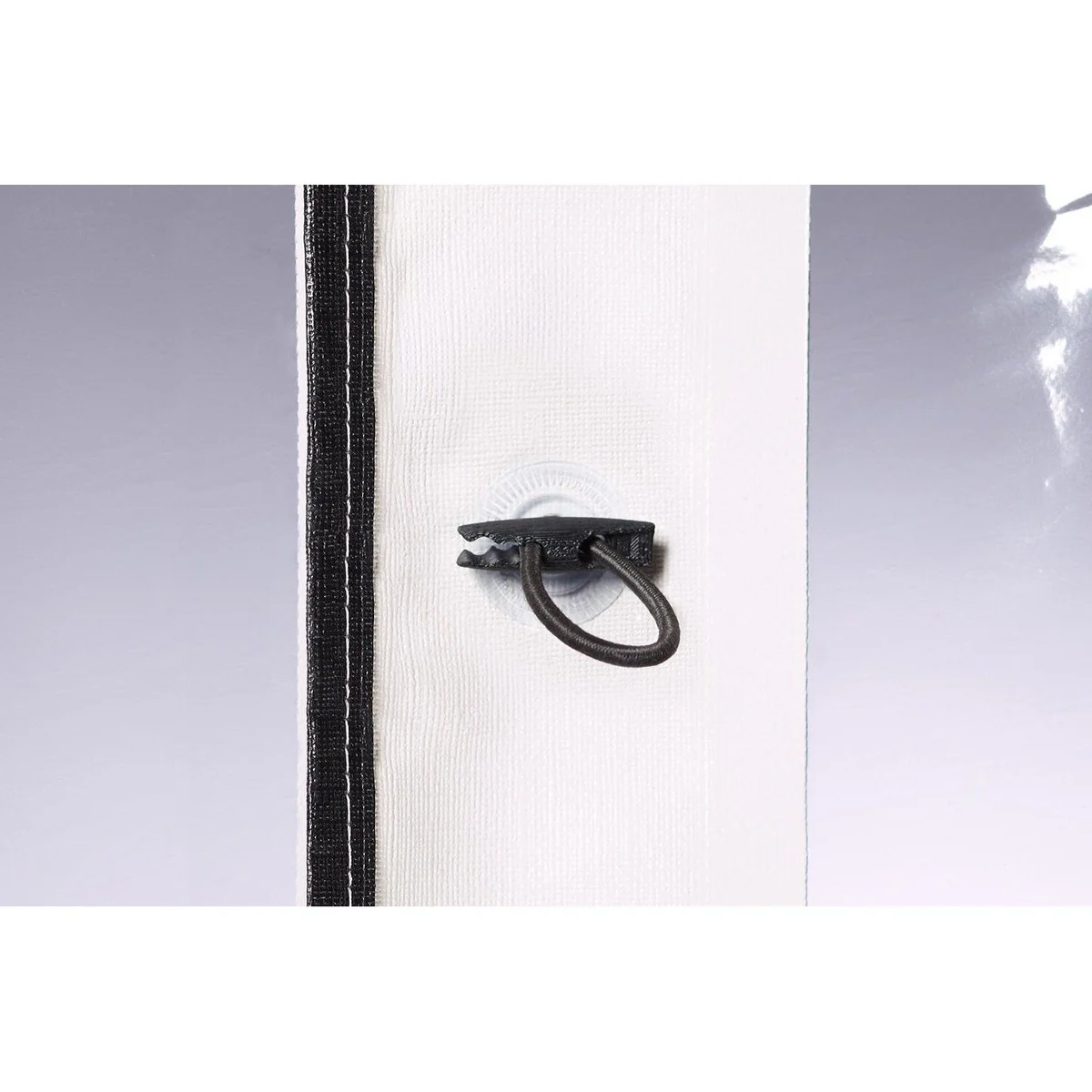 Thule Rain Blocker G2 Front 1.67m x 2.10m (D) - Image 5