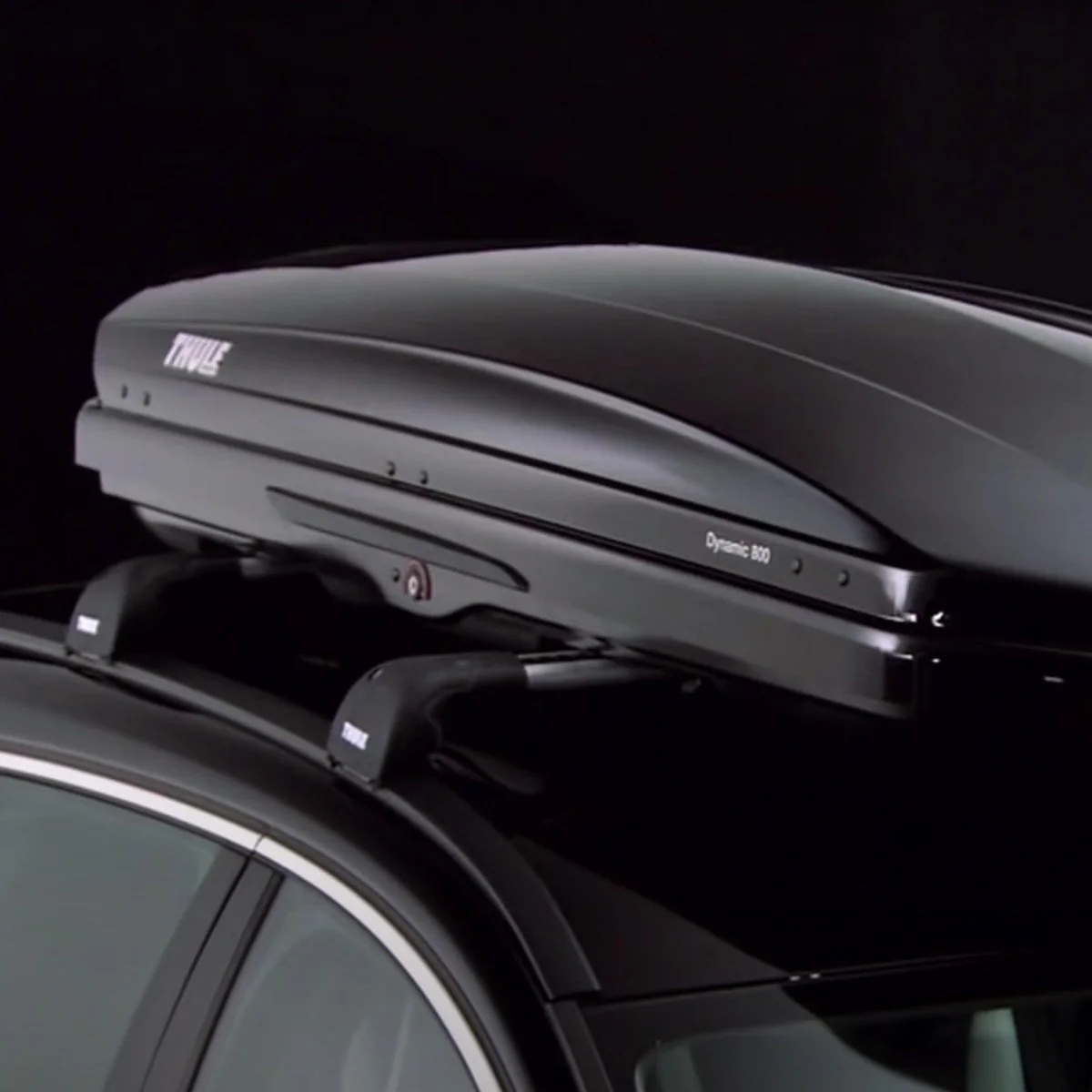 Thule WingBar Edge Full Roof Bar Kit - Image 9