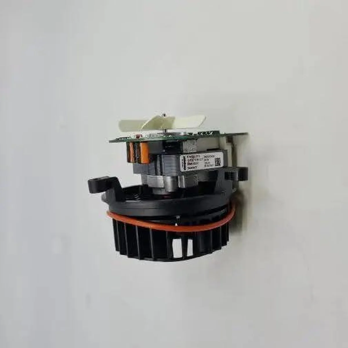 Truma Combi E Combustion air motor kit 34020-00235 - Image 3