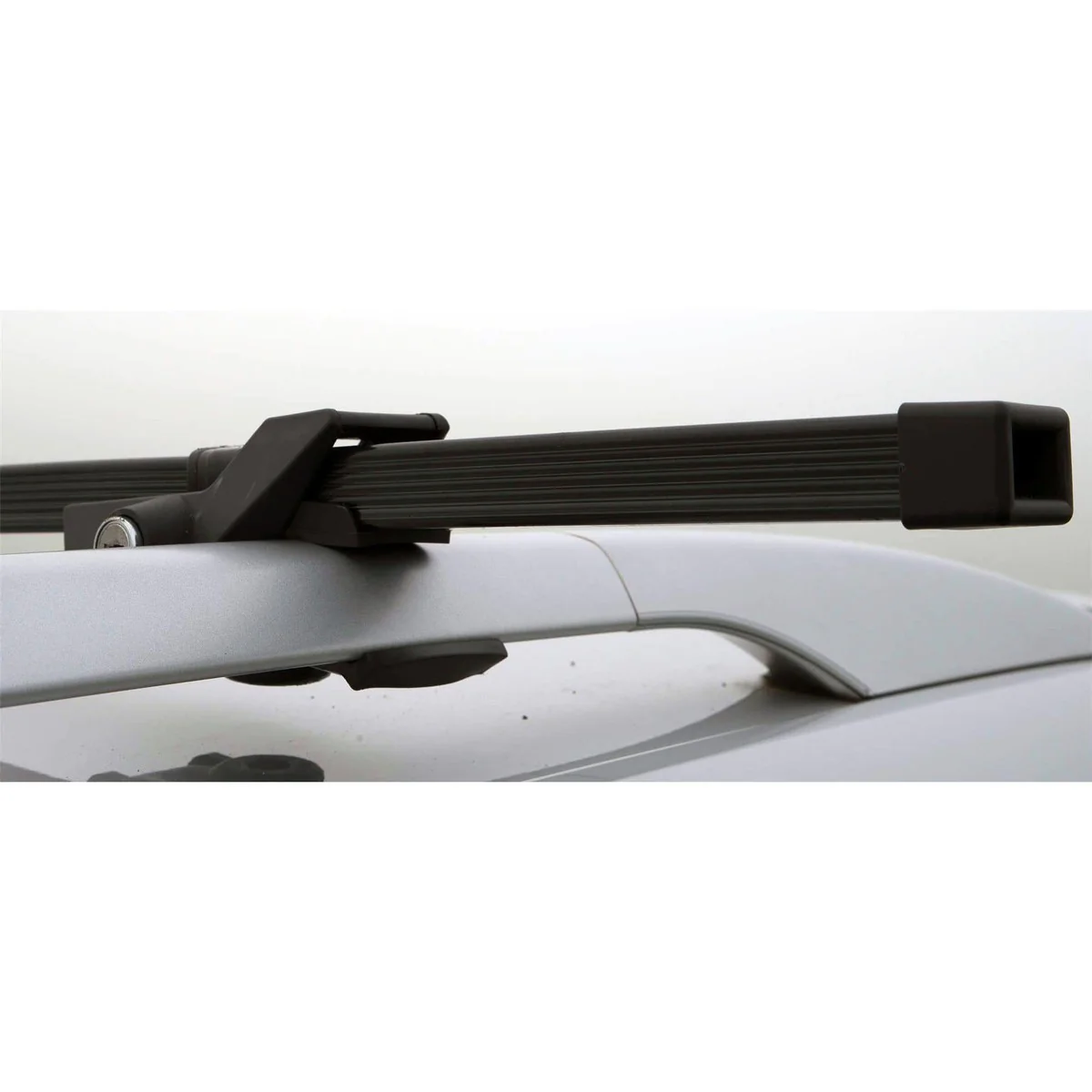 Summit Roof Bars For Raised Rails Cars - Image 7