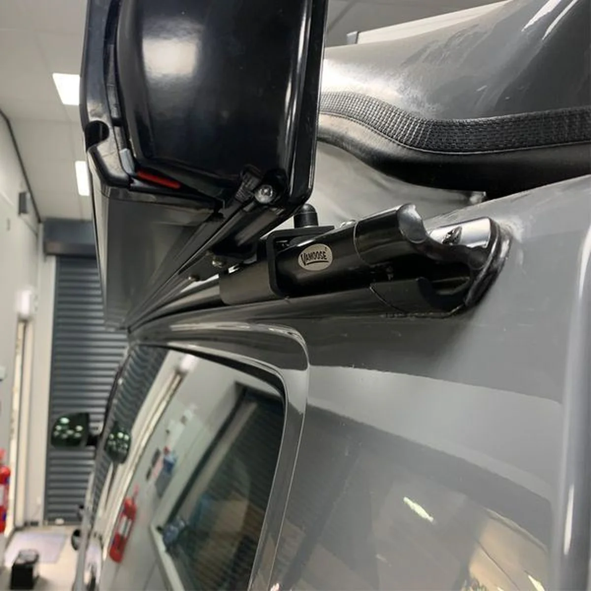 Vamoose Combi Rail SWB Ford Custom 2024 / VW T7 Transporter 2025 LH (UK Spec) - Image 3