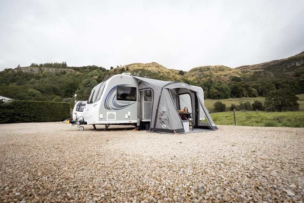 Vango Palma Air 260 Caravan Awning Inflatable Cloud Grey - Image 14