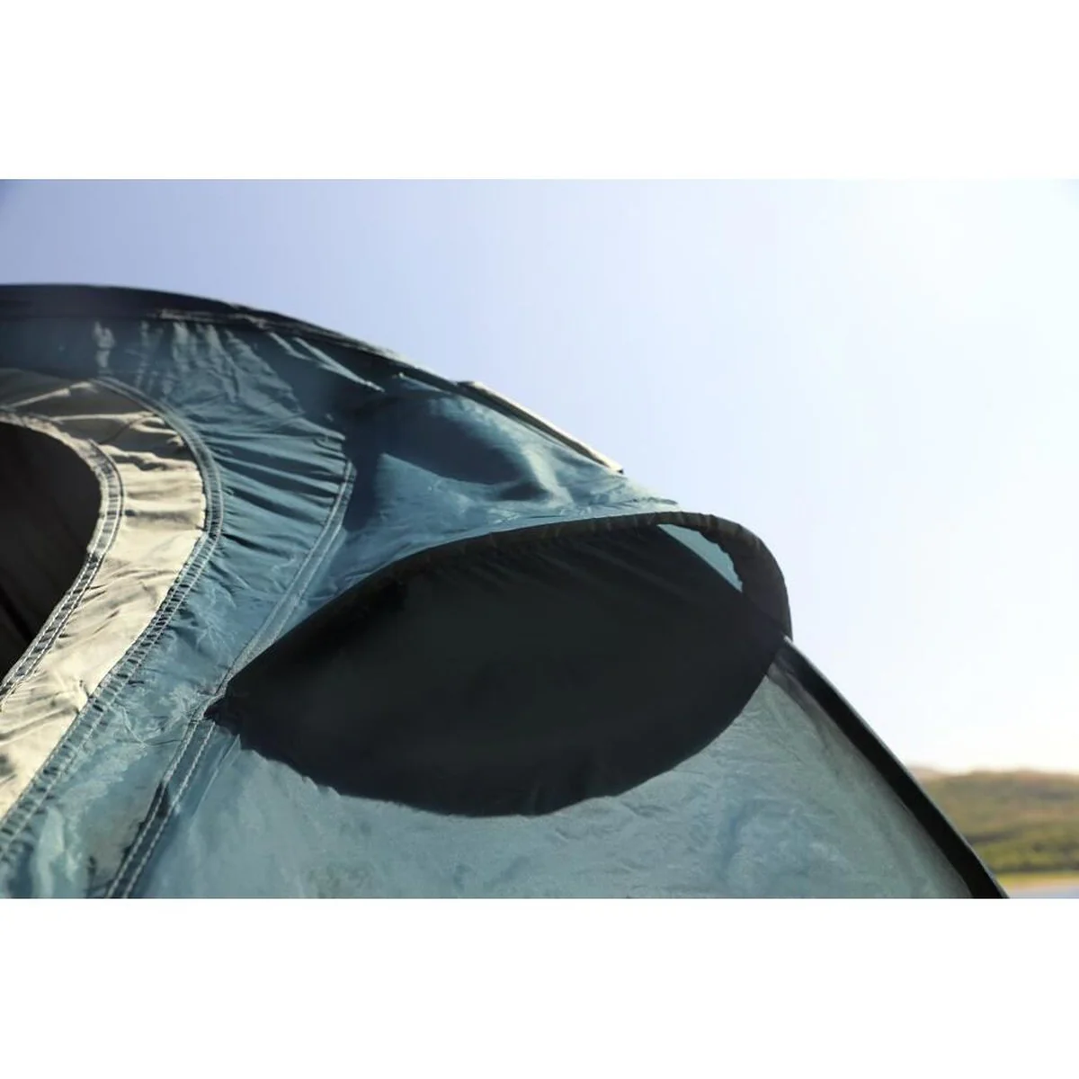 Vango Soul 200 Pole Deep Blue 2 Person Tent - Image 7