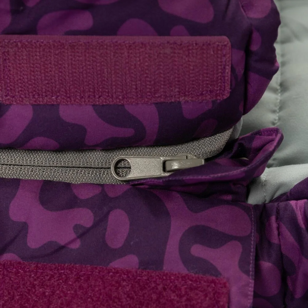 Vango Stellar Junior Sleeping Bag Byzantium - Image 4