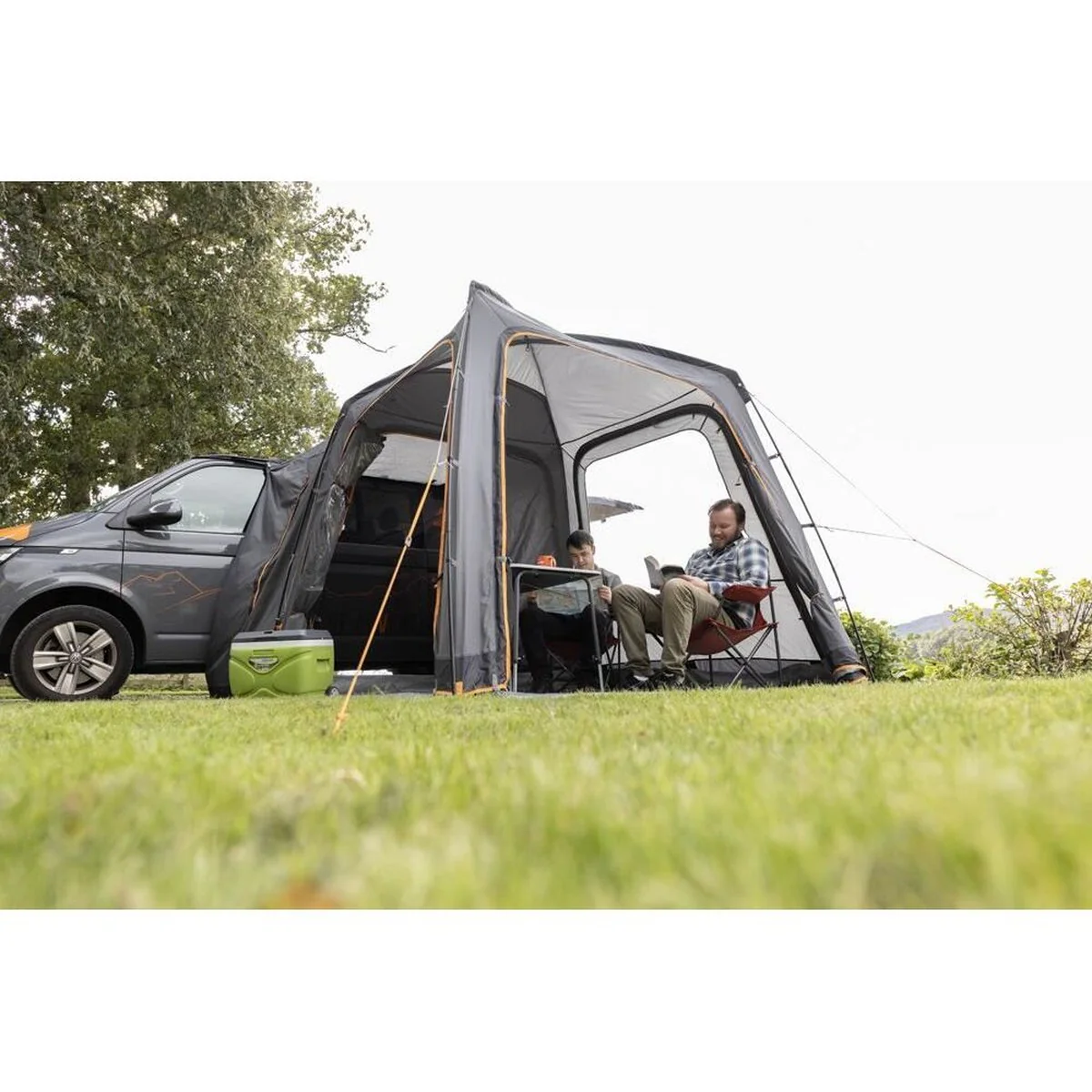Vango Tailgate Hub II Low Drive Away Awning Low Smoke - Image 10